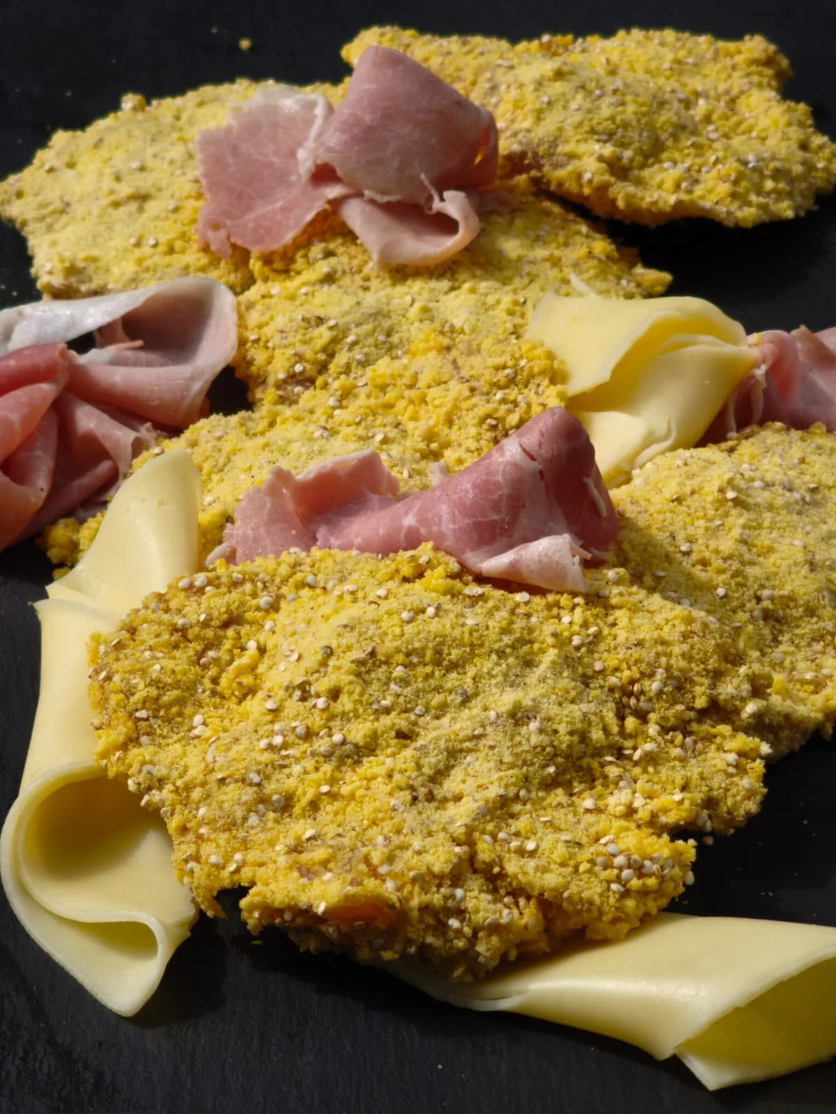 Sofficini di pollo ripieni di cotto e formaggio